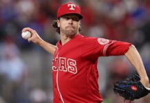 deGrom poncha a 9 en su cumpleaños 38 y Rangers vencen a Padres