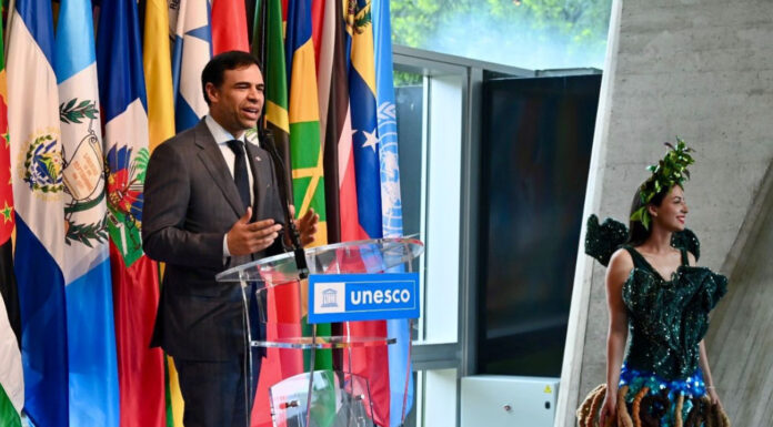Ministro Roberto Ángel Salcedo encabeza la inauguración de la Semana de América Latina y el Caribe en la Unesco