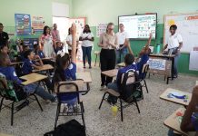 Educación fortalece el aprendizaje del inglés con primer campamento de verano inmersivo para estudiantes de Primaria