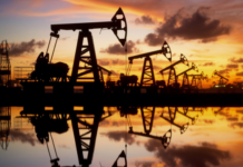 El petróleo de Texas sube un 4,4 % y cierra en 73,52 dólares tras fin de tregua EEUU-Irán