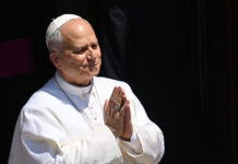 El papa insta a retomar el camino del diálogo y la diplomacia en Ucrania y O. Medio