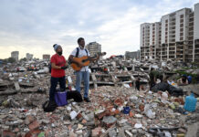 Los muertos por los terremotos en Venezuela suben 157 hasta los 4.490