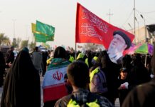 EEUU interrumpe bombardeos a Irán mientras Trump espera una solución diplomática