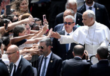 El papa urge a suspender los ataques en Oriente Medio y reabrir espacios a la diplomacia