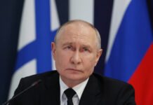 Putin exige actuar con firmeza ante los intentos de detención de cargueros