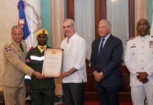 Gobierno venezolano confiere a RD Orden Héroe de Venezuela por invaluable contribución ante terremotos