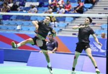 México supera a Colombia y gana grupo A en bádminton