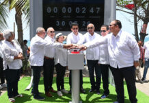 Turismo deja iniciados trabajos de remodelación de la playa Los Almendros y malecón de Baní