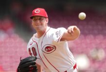 Rojos superan a los Orioles
