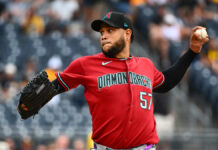 Rodríguez lanza 8 entradas, Moreno pega jonrón y Diamondbacks vencen 3-0 a Piratas
