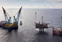 Reservas de petróleo de EE.UU. caen en contra de las previsiones