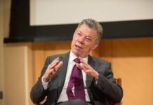 Expresidente colombiano Santos pide a De la Espriella que continúe con el acuerdo de paz