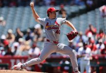 Wetherholt y Dobbins se visten de héroes en blanqueada de Cardenales sobre Angelinos
