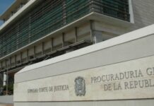Ministerio Público arresta en aeropuerto a hombre vinculado a varios delitos