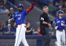Shane Bieber conduce blanqueada de Blue Jays sobre White Sox y le corta racha