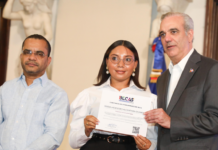 Abinader transforma la educación digital a través del ITLA entregando más de 36,000 becas tecnológicas