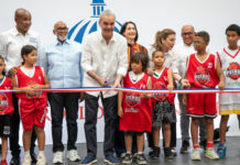 Abinader entrega instalaciones deportivas para la juventud