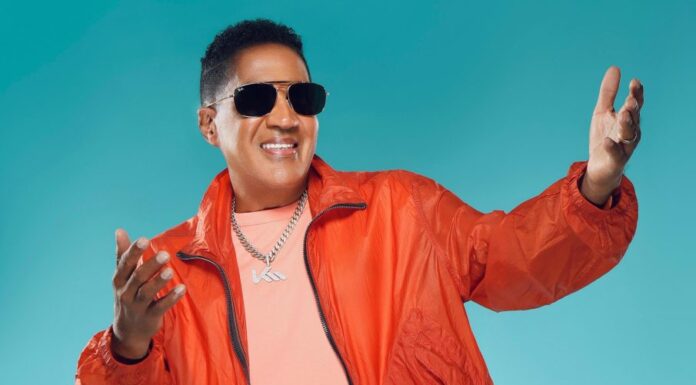 Kinito Méndez pone a bailar al país con “El Calorazo”