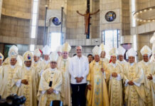 Presidente Abinader asiste a toma de posesión del nuevo obispo de la Diócesis de La Vega, Andrés Napoleón Romero Cárdenas