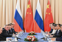 Los líderes de Rusia, China e Irán, enfrentados a Occidente, coinciden en cumbre regional