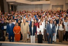 Faride Raful encabeza juramentación de nuevos dominicanos y destaca compromiso con la patria