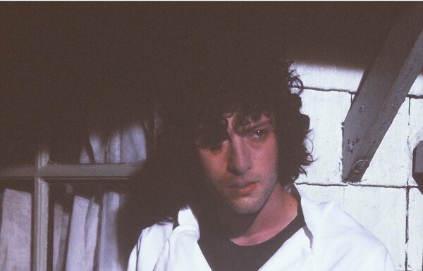 Banda sonora original de Tony sobre Anthony Bourdain de Jay McCarroll
