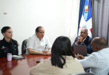 Ministro Víctor Atallah destaca reducción de 82% de los casos de malaria en Azua durante recorrido por DPS