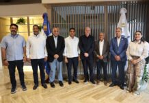 Kelvin Cruz recibe a presidentes de FIFA y Concacaf a su llegada a República Dominicana