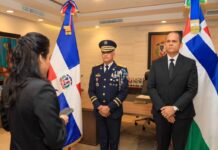 Faride Raful posesiona a Ernesto Rodríguez García como director general de la Policía Nacional