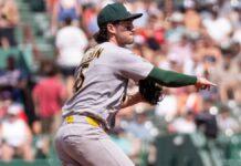 Oakland vuelve a vencer a Boston