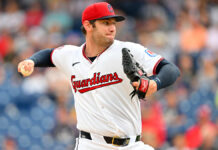 Williams poncha a 10 en la victoria de Guardianes sobre Diamondbacks