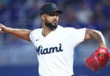 Sandy Alcántara lanza 7.0 entradas en blanco y triunfa
