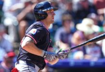 Guardianes tumban a Rockies