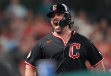 Guardians vencen a Angels con 6 sólidas entradas de Messick y jonrón de Hedges