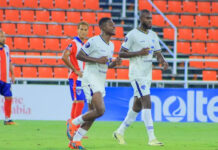 Delfines del Este tropieza en su histórico debut ante el Violette AC en la Caribbean Cup