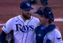 Sencillo de 2 carreras de Jonny DeLuca completa remontada de Rays ante Orioles