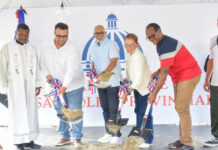 Gobierno inicia construcción de dos estaciones policiales en Santo Domingo Norte