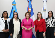 ProCompetencia firma carta compromiso para obtener el Sello Igualando RD para el Sector Público