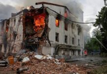 Cinco muertos en Ucrania y dos en Rusia por nuevos ataques