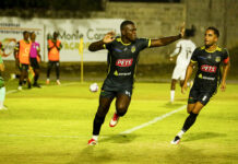 Moca FC derrota al Cibao FC 2-1