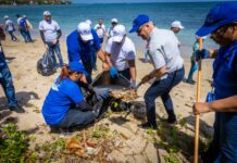 IDAC recolecta 3,458 libras de desechos durante jornada de limpieza de costas en Puerto Plata