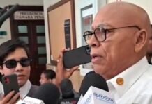 Familias de víctimas de tragedia de discoteca en Santo Domingo piden justicia en audiencia