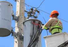 Edesur inicia extenso operativo de sustitución de transformadores de distribución en 10 demarcaciones