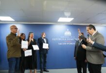 Víctor Atallah juramenta 43 comités para prevenir infecciones asociadas a la atención de salud