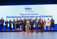 Abinader reconoce a 14 dominicanos destacados en Estados Unidos mediante el INDEX
