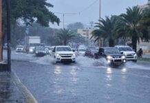 El COE sube a 20 provincias en alerta por lluvias onda tropical