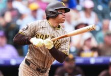 Padres amplían su ventaja por el 3er Comodín de la L.N. con otra paliza en Denver