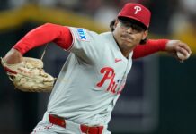 Bryce Harper se embasa 5 veces y Philies vencen a Diamondbacks para hilar 6ta victoria
