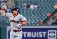 Guardianes derrotan a Orioles