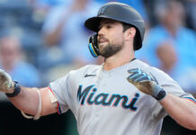 Graham Pauley impulsa 4 carreras y Marlins vencen a Royals